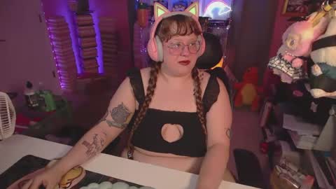 FatVeronica online show from June 24, 3:05 am
