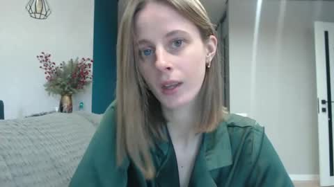 favoriteyour online show from January 13, 8:26 am