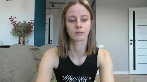 favoriteyour online show from January 22, 7:25 am