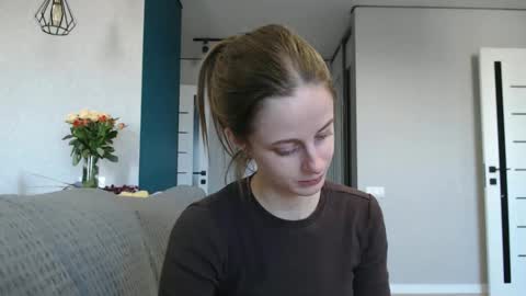 favoriteyour online show from February 20, 12:04 pm