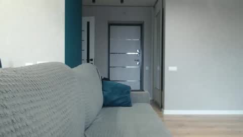 favoriteyour online show from November 1, 4:58 am