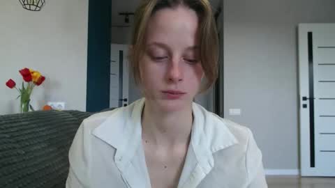 favoriteyour online show from April 28, 10:53 am