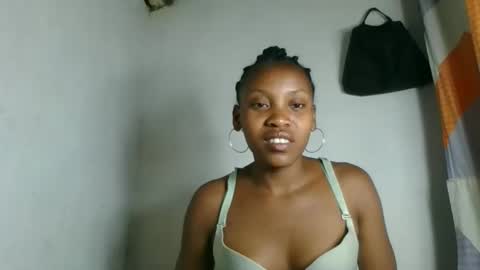 fayence09 online show from October 22, 6:40 pm