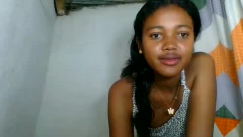 fayence09 online show from November 13, 1:21 pm