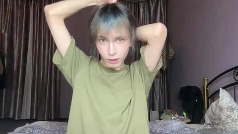 Snapshot of fcherthth chatting on October 21, 3:46 pm Mark online show from October 21, 3:46 pm