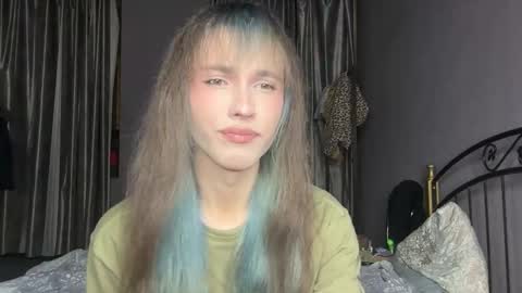 Snapshot of fcherthth chatting on October 27, 4:55 pm Mark online show from October 27, 4:55 pm