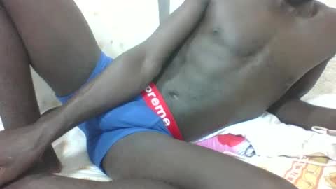 Snapshot of feelersfuck chatting on December 22, 2:30 am feelersfuck online show from December 22, 2:30 am