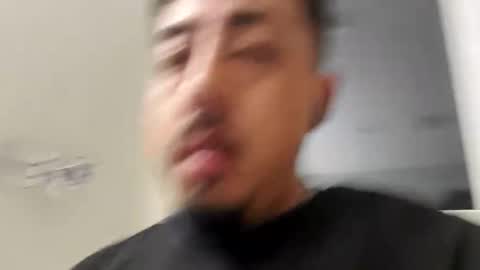 Snapshot of feelsbomber chatting on November 6, 11:00 am feelsbomber online show from November 6, 11:00 am