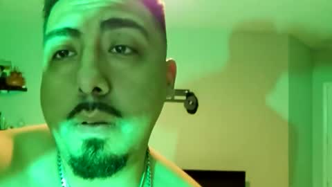 feelsbomber online show from May 28, 5:38 am