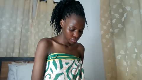 feetlovely507541 online show from May 30, 6:49 pm