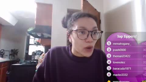 Soley online show from January 15, 4:25 am