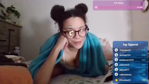 Soley online show from February 7, 8:11 am