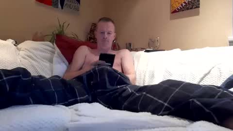 Max online show from December 16, 6:51 am