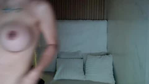 Snapshot of feisty_woman chatting on May 10, 10:31 am Prianka online show from May 10, 10:31 am