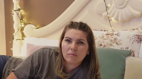 FeliciaKrige online show from January 14, 8:15 pm