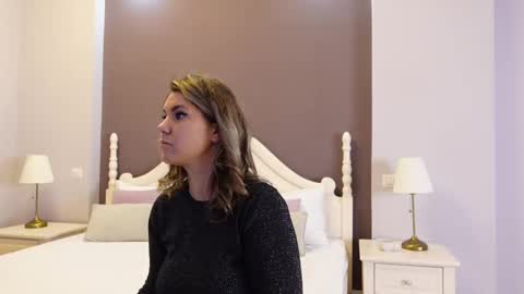 FeliciaKrige online show from February 11, 8:52 pm