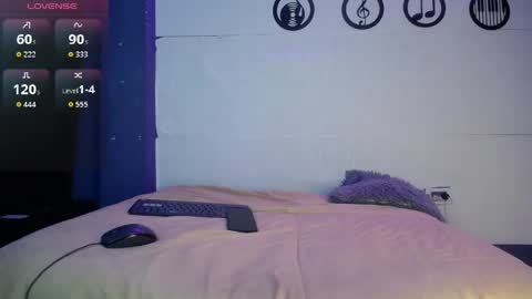 Snapshot of felipecams chatting on April 13, 6:19 am andres felipe benitez online show from April 13, 6:19 am