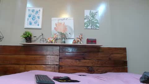 Snapshot of felipefriendly chatting on July 17, 12:12 pm FELIPE online show from July 17, 12:12 pm