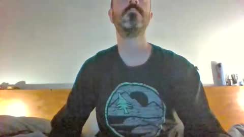 felipesmg2 online show from April 2, 10:02 am