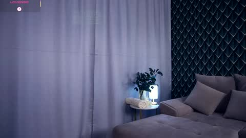 Hello im Nova online show from October 12, 4:22 am