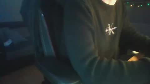 fem_alice_louis_dom online show from December 8, 6:17 pm