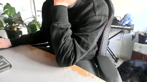 fem_alice_louis_dom online show from March 30, 8:37 am