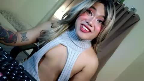 femboy_veronica online show from June 10, 10:36 am