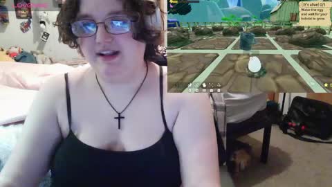 Snapshot of femcelsam chatting on May 19, 7:58 am femcelsam online show from May 19, 7:58 am