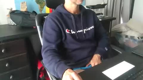 Snapshot of femdomsubby chatting on November 11, 11:49 pm femdomsubby online show from November 11, 11:49 pm