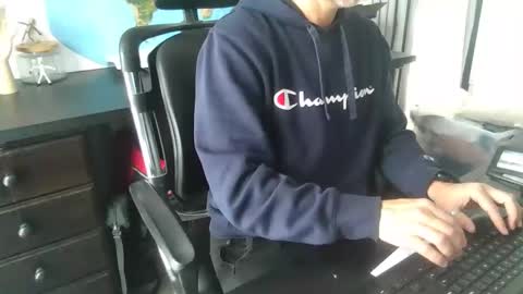 Snapshot of femdomsubby chatting on November 23, 10:42 pm femdomsubby online show from November 23, 10:42 pm