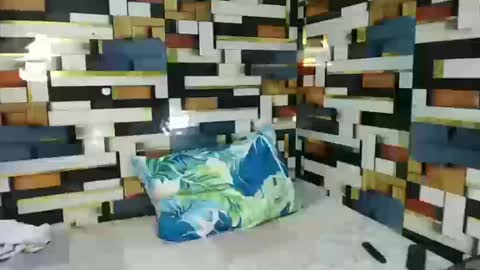 feminine_tsx online show from December 17, 11:05 am