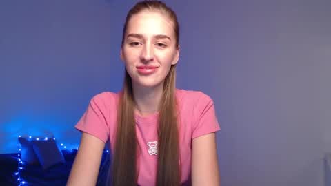 Snapshot of femkedejager chatting on December 10, 1:43 am Femke online show from December 10, 1:43 am