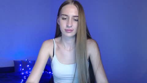 Snapshot of femkedejager chatting on December 15, 11:53 pm Femke online show from December 15, 11:53 pm