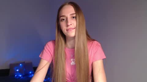 Snapshot of femkedejager chatting on December 28, 12:15 am Femke online show from December 28, 12:15 am