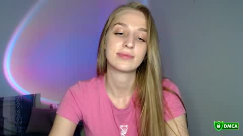 Snapshot of femkedejager chatting on September 18, 8:33 pm Femke online show from September 18, 8:33 pm