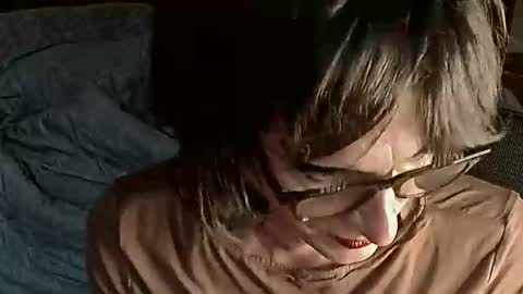 Snapshot of femme_mystique chatting on September 27, 10:15 pm femme_mystique online show from September 27, 10:15 pm