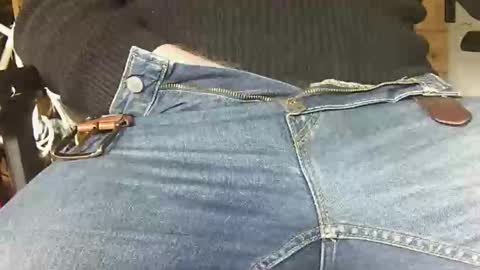 Snapshot of fenderjaguar667 chatting on March 11, 12:28 pm fenderjaguar667 online show from March 11, 12:28 pm