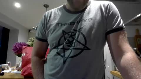 Snapshot of fenderjaguar667 chatting on June 29, 8:31 pm fenderjaguar667 online show from June 29, 8:31 pm
