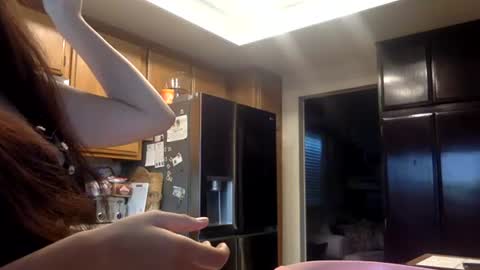 feralfawn online show from July 10, 1:32 am