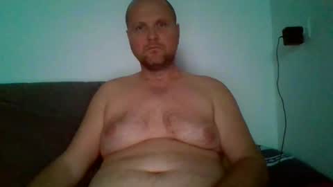 Snapshot of ferkooo111 chatting on October 29, 5:10 am Dorotheo online show from October 29, 5:10 am