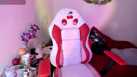 Snapshot of fernanda_indie chatting on February 28, 11:12 pm F E R N A N D A online show from February 28, 11:12 pm