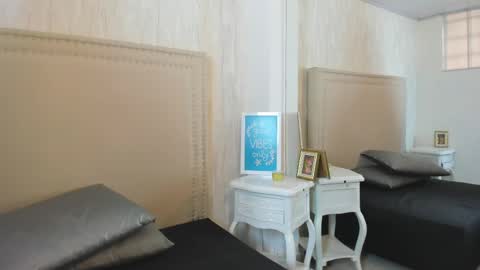 Fernanda  online show from April 20, 7:04 pm