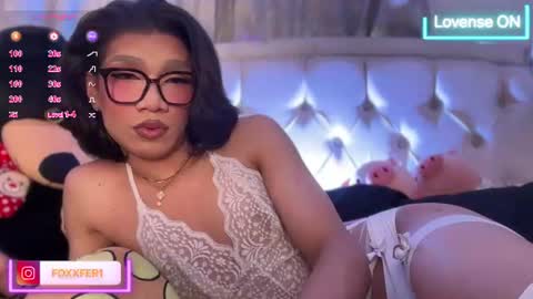 Snapshot of fernandafox_ chatting on June 18, 2:01 am fernanda online show from June 18, 2:01 am