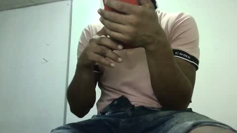 Snapshot of fernandez_latinblack chatting on December 10, 6:44 am fernandez_latinblack online show from December 10, 6:44 am