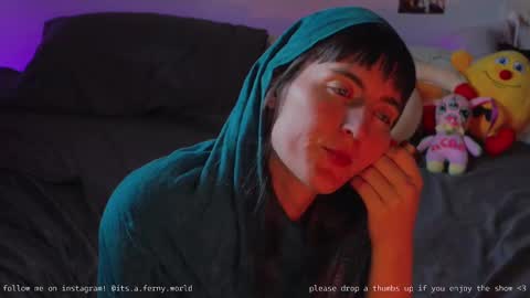 Snapshot of fernydew chatting on February 25, 8:09 pm Fern next stream 430pm Monday PST online show from February 25, 8:09 pm