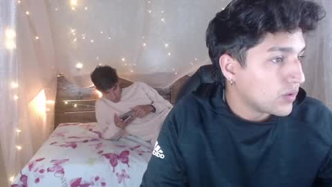 Snapshot of ferphoenix_ chatting on January 9, 3:58 am FER PHOENIX online show from January 9, 3:58 am