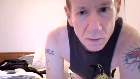 festive99 online show from October 28, 2:04 am