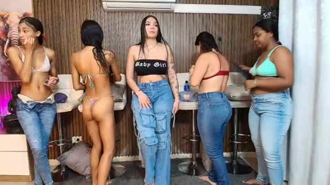 alice and samm online show from March 7, 11:07 am