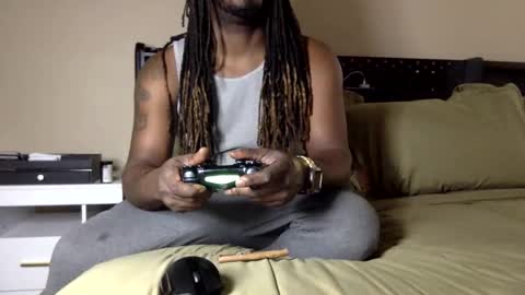 fettifinesor online show from February 28, 6:09 pm