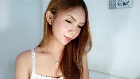 feyaaa online show from November 23, 1:55 pm